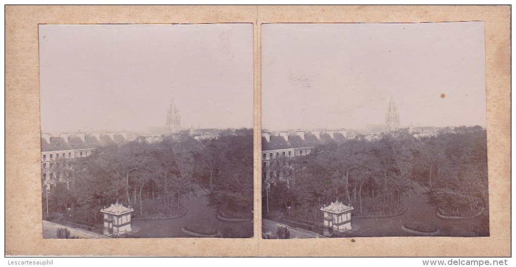 Superbe Photo De Calais Prise Du Beffroi Vers 1920 Vue Sur Oarc Et Eglise Notre Dame Superbe Et Unique - Stereoscopic