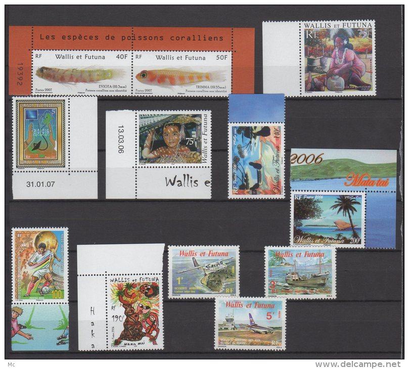 Wallis Et Futuna - Lot  - Timbres Poste De 2000/2007  Luxe **  84.15 Euros De Cote - Collezioni & Lotti