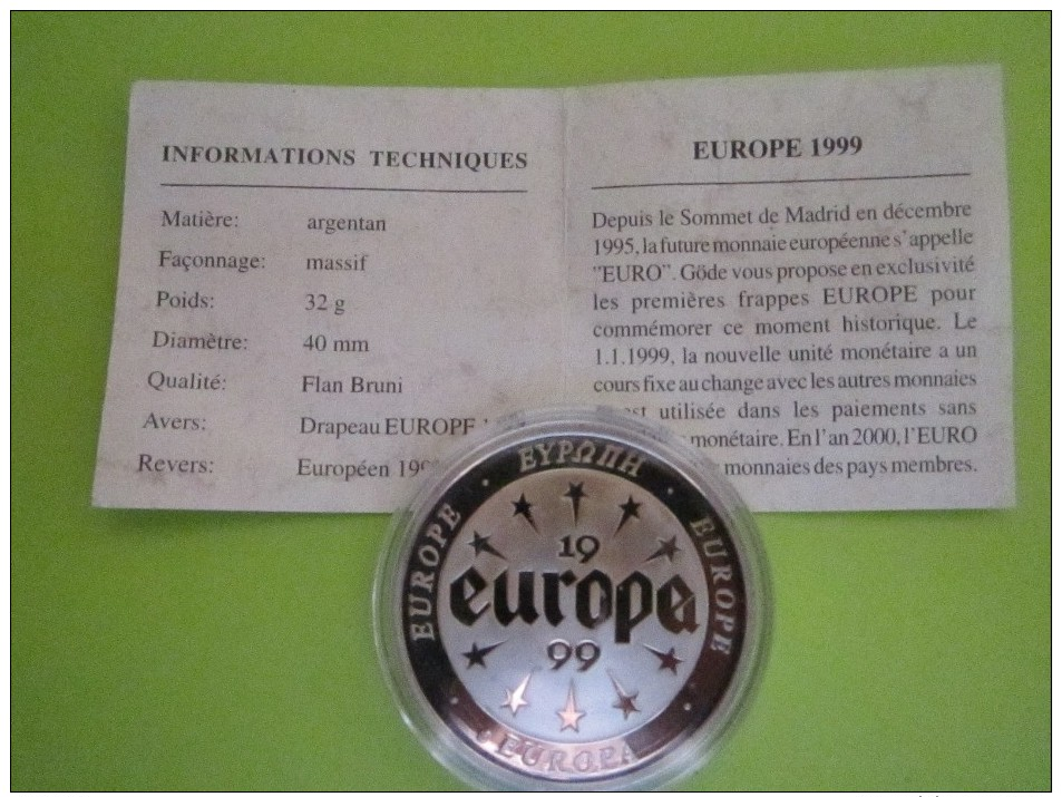 1 MEDAILLE - EUROPA - ARGENTAN - 1999--NEUVE - Non-datés