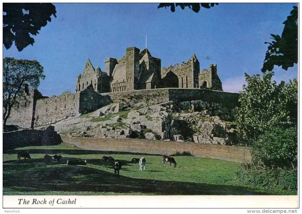 TIPPERARY - The Rock Of Cashel  (Mount Salus Press) 1972  Used - Tipperary