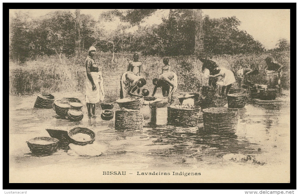 GUINÉ-BISSAU -  LAVADEIRAS- Lavadeiras Indigenas Carte Postale - Guinea Bissau