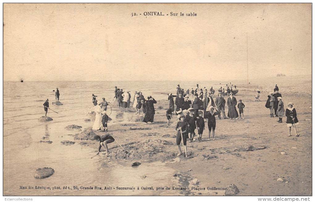 Onival     80      Plage. Sur Le Sable - Onival