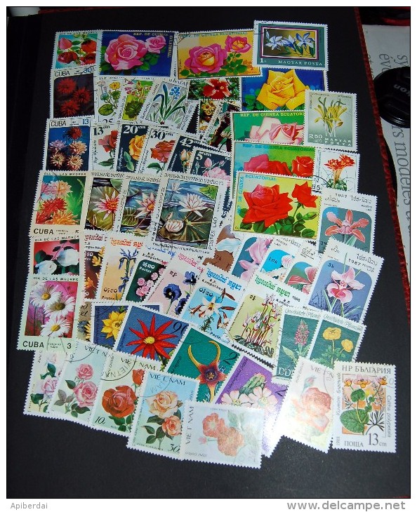 FLEURS, FLOWERS, BLUMENS - Vrac 100 Timbres (see 2 Pictures) - Lots & Kiloware (mixtures) - Max. 999 Stamps