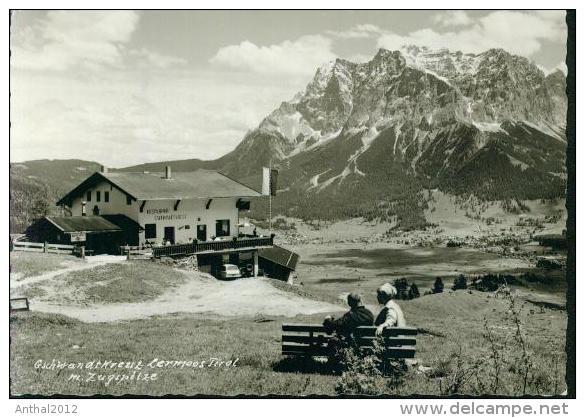 Lermoos Tirol Restaurant Gschwandtkreuz Personen Auf Der Bank Sw 26.6.1968 - Lermoos