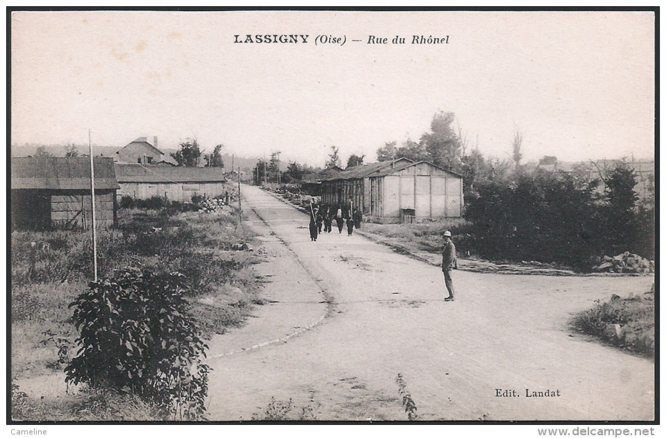 60 . LASSIGNY . Rue Du Rhonel - Lassigny