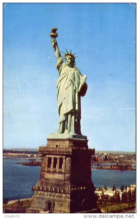 New York City - Statue Of Liberty - Formato Piccolo Viaggiata - Statue Of Liberty