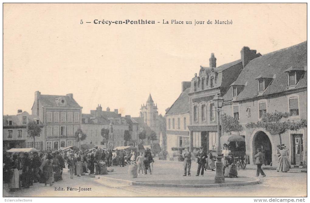 Crécy En Ponthieu       80        La Place , Jour De Marché - Crecy En Ponthieu