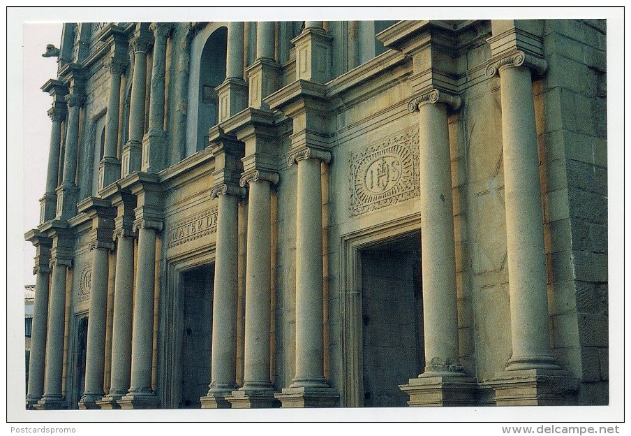 MACAU, Macao, China - Igreja Da Madre Deus, Entrada Principal, Jumbo Pc. 17.5 X 11.5 Cm.  ( 2 Scans ) - Chine