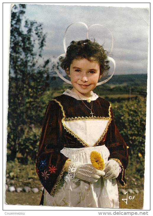 G 418  CHATEAUNEUF DU FAOU   FILLE PORTANT LA COIFFE 1969 - Châteauneuf-du-Faou