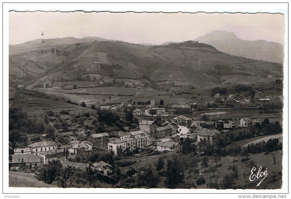 BEHOBIE - Vue Générale Sur La Ville Et Sur L'Espagne - Elcé 1605 -petite Dentelée, écrite Et Circulée En 1954 - Tbe - Béhobie