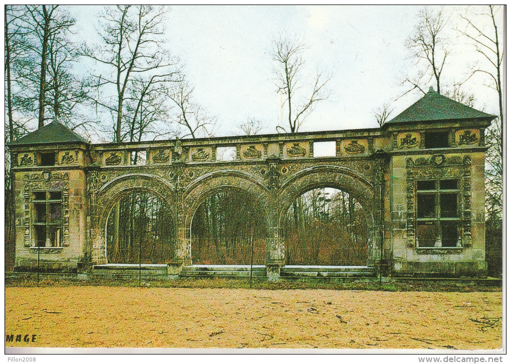 Nogent-sur-Oise  (60)  Le Parc De Starcus - Porte D'Entrée Du Château De Sarcus Reconstituée - Nogent Sur Oise