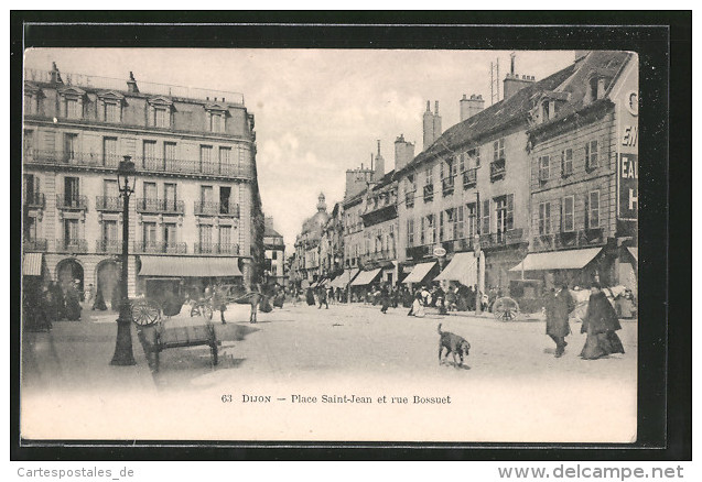 CPA Dijon, Place Saint Jean Et Rue Bossuet, Promeneurs Dans La Rue - Dijon