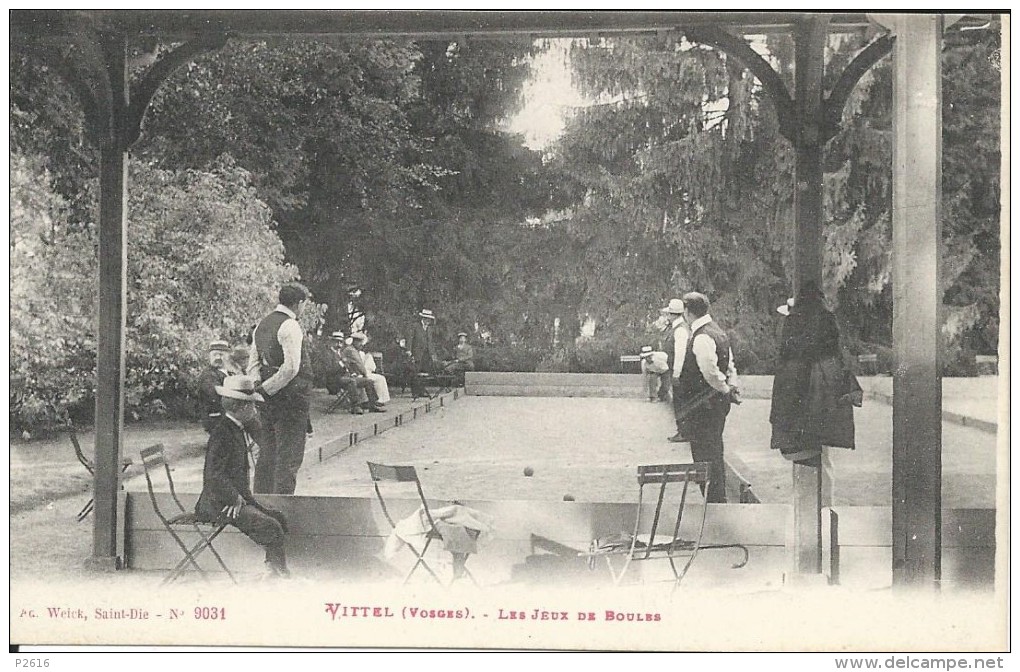 VITTEL -LES  JEUX  DE BOULES - Petanque