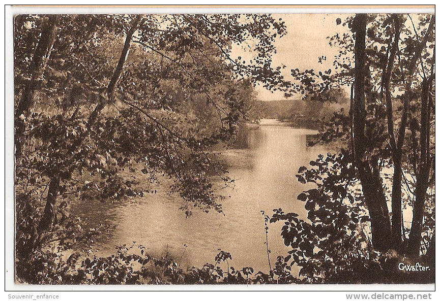 CPA Courcelles Environs De Serquigny La Charentonne 27 Eure - Serquigny