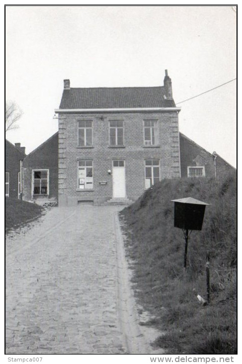 Zottegem - Velzeke - Paddestraat - Gallo-Romeins Museum - Ongelopen !! - Zottegem