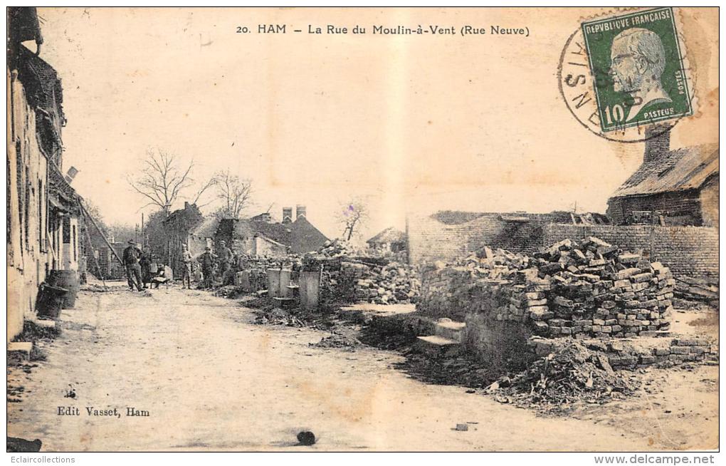 Ham     80         Guerre 14/18.   Ruines De La Rue Du Moulin A Vent - Ham