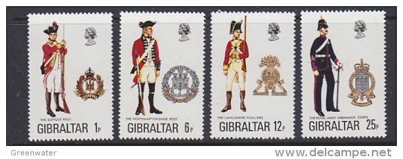 Gibraltar 1976 Uniforms 4v  ** Mnh (21994A) - Gibraltar