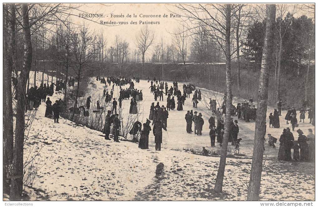 Péronne    80      Fossé De La Couronne De Paris .Rendez-vous Des Patineurs - Peronne