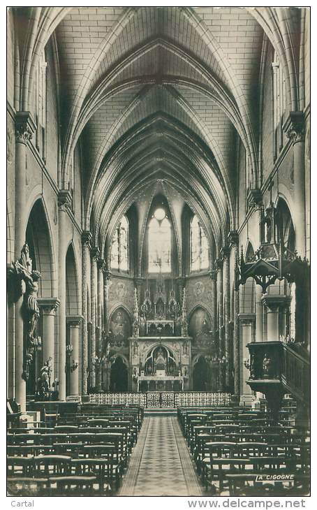 33 - BRANNE - Intérieur De L'Eglise St-Etienne - Autres & Non Classés