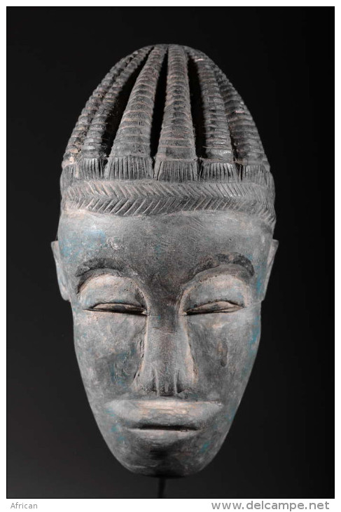 Masque De Famille Baoulé - Art Africain