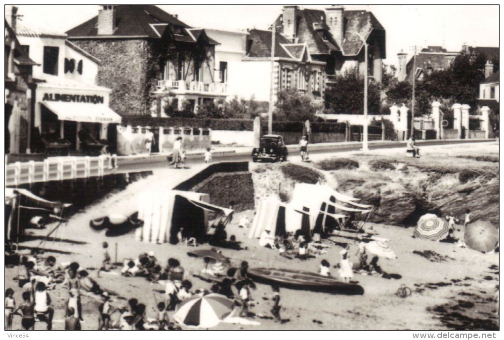 CROIX-DE-VIE - Plage De La Pelle-à-Porteau Panhard Dyna X Découvrable Carte Circulé 1962 - Saint Gilles Croix De Vie