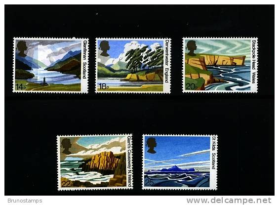 GREAT BRITAIN - 1981  NATIONAL TRUST FOR SCOTLAND  SET MINT NH - Non Classificati