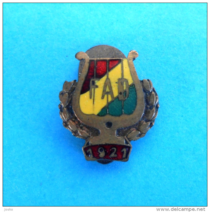 FAD - 1921 ... Hungary Antique Pre-WW2 Enamel Buttonhole Pin * Badge Musique Musik Musica Distintivo Anstecknadel - Musique