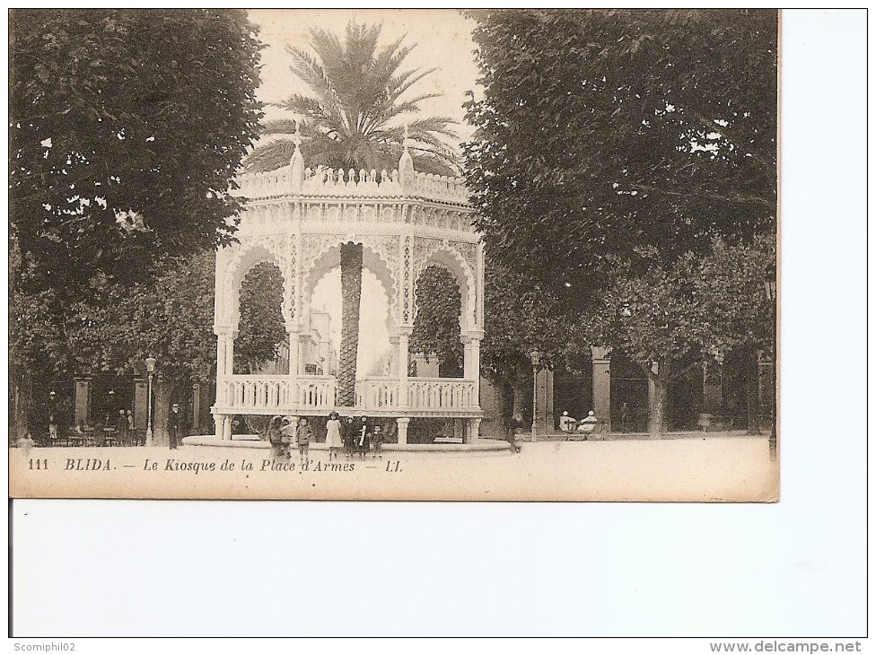 Algérie ( Carte Postale De 1928 De Blida Vers La France à Voir) - Briefe U. Dokumente