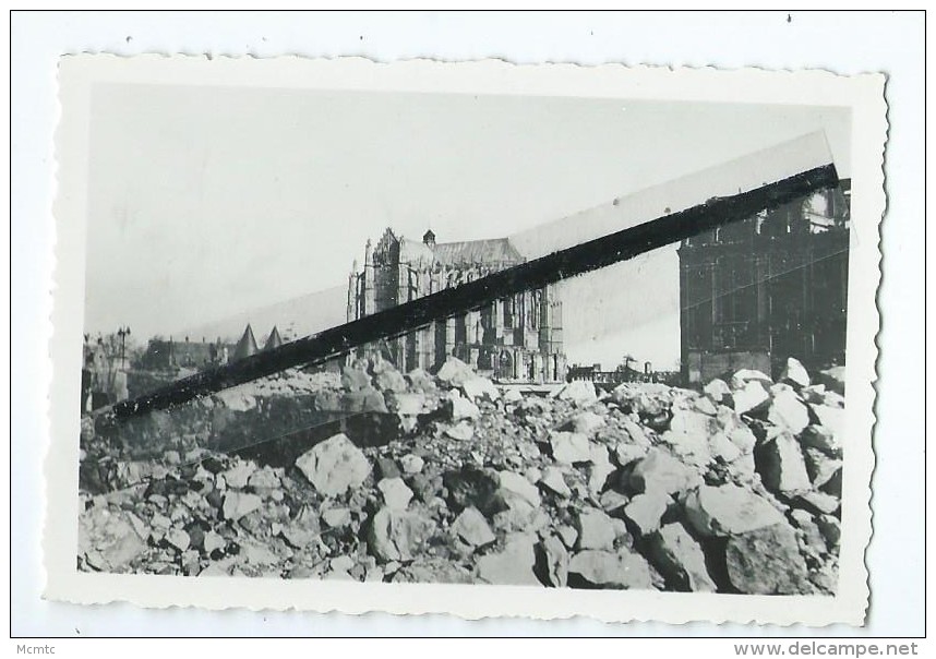 Photo à Identifier - Photographie F.DUBOIS 43 Rue De La Banque Beauvais - Beauvais