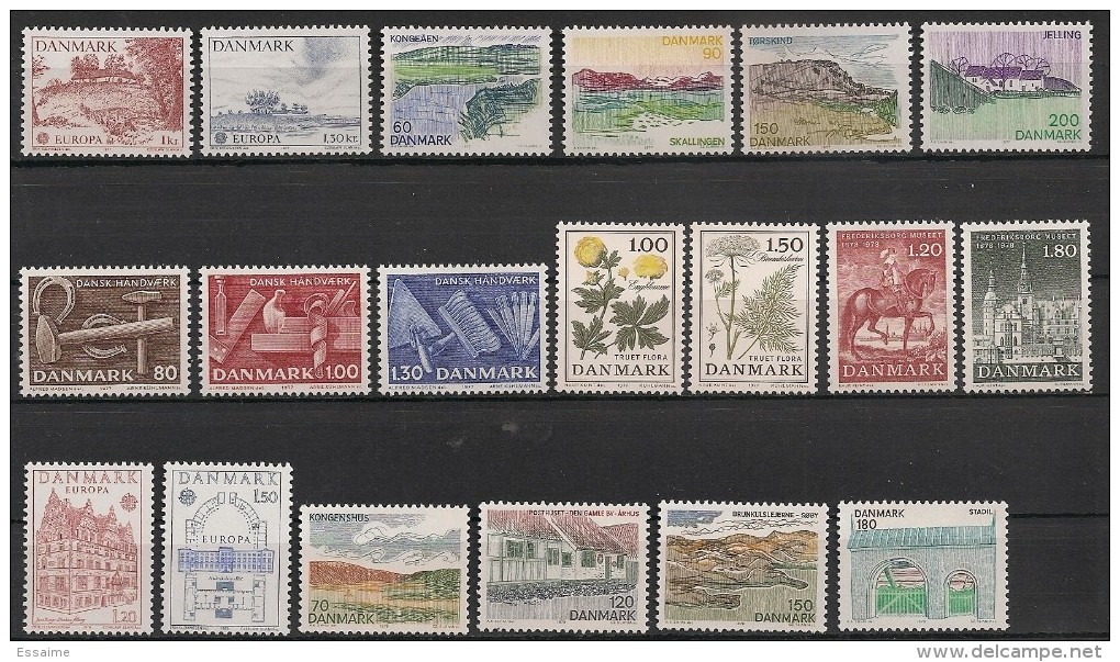 Danemark, Danmark. 36 Timbres Entre 1975 Et 1978. Neufs ** - Unused Stamps