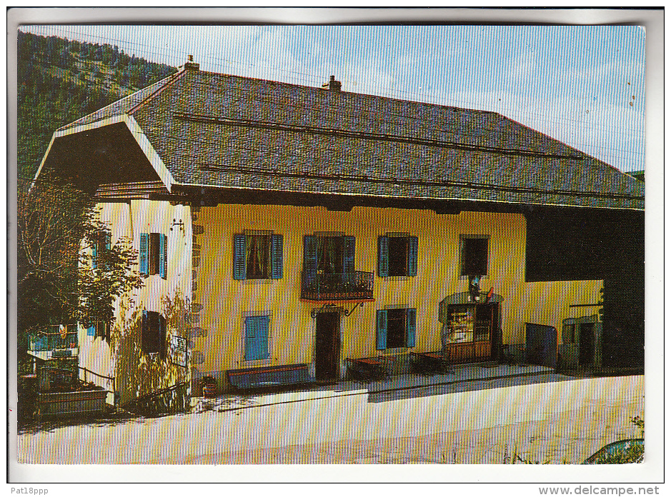 MONTMIN 74 - Auberge AU CHARDON BLEU - Col De La Forclaz - CPSM CPM GF - Haute Savoie - Other & Unclassified