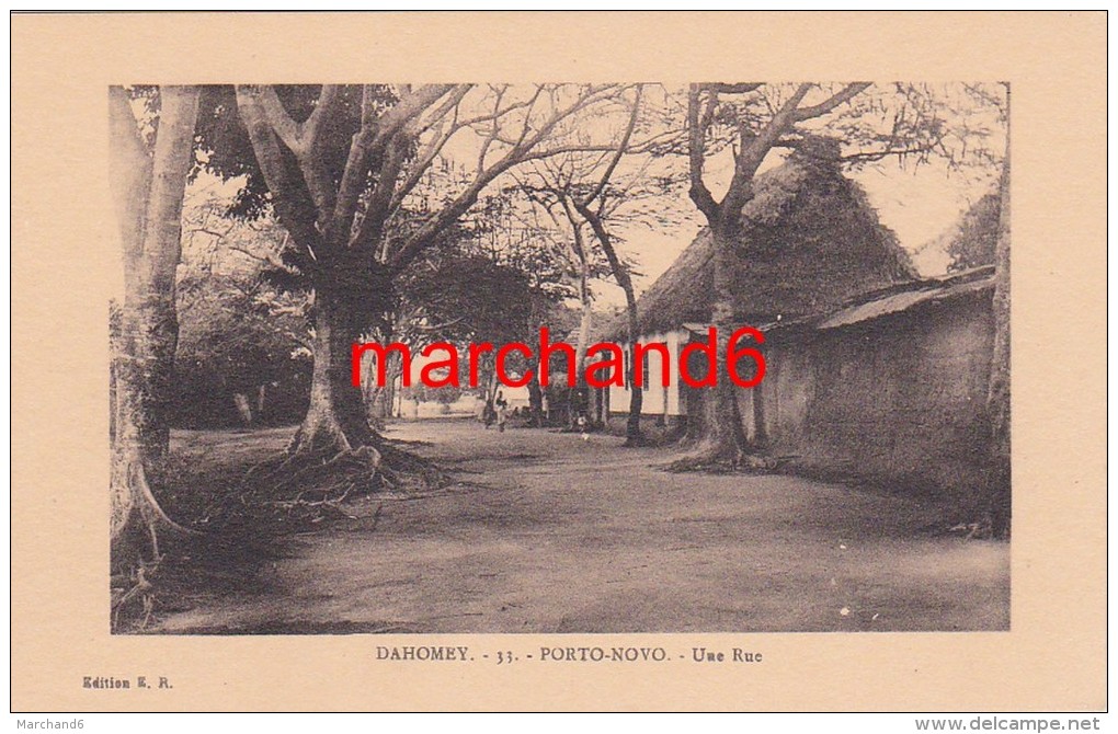 Afrique Dahomey Porto Novo Une Rue Editeur E.R. N°33 - Dahomey