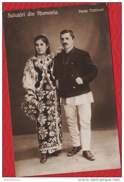 SALUTARI DIN ROMANIA - PORTU NATIONAL - Couple En Costume National - R/v - Romania