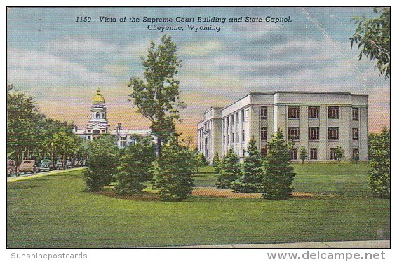 Vista Of The Supreme Court Building And State Capitol Cheyenne Wyoming 1944 - Cheyenne