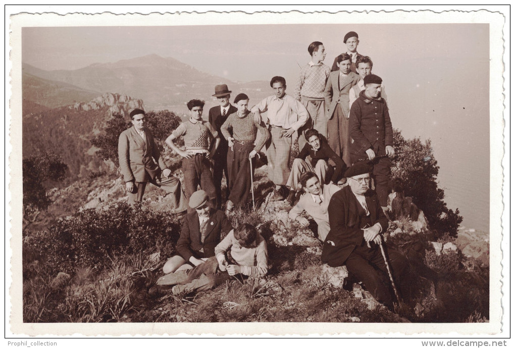 RARE Savoie 74 - CARTE PHOTO Au Mont Roux (proche Ugine) Datée 1940 élèves Ecole St Joseph (de Nice ?) Saint - Ugine