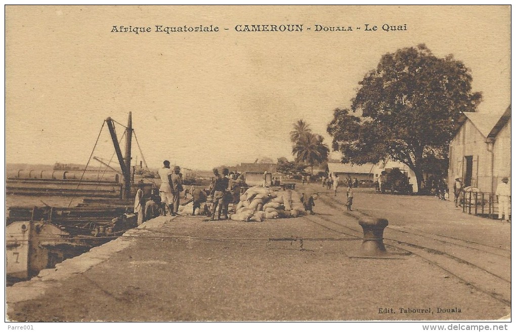 Cameroon Cameroun Douala Quai Edition Tabourel Printed In Paris - Kameroen