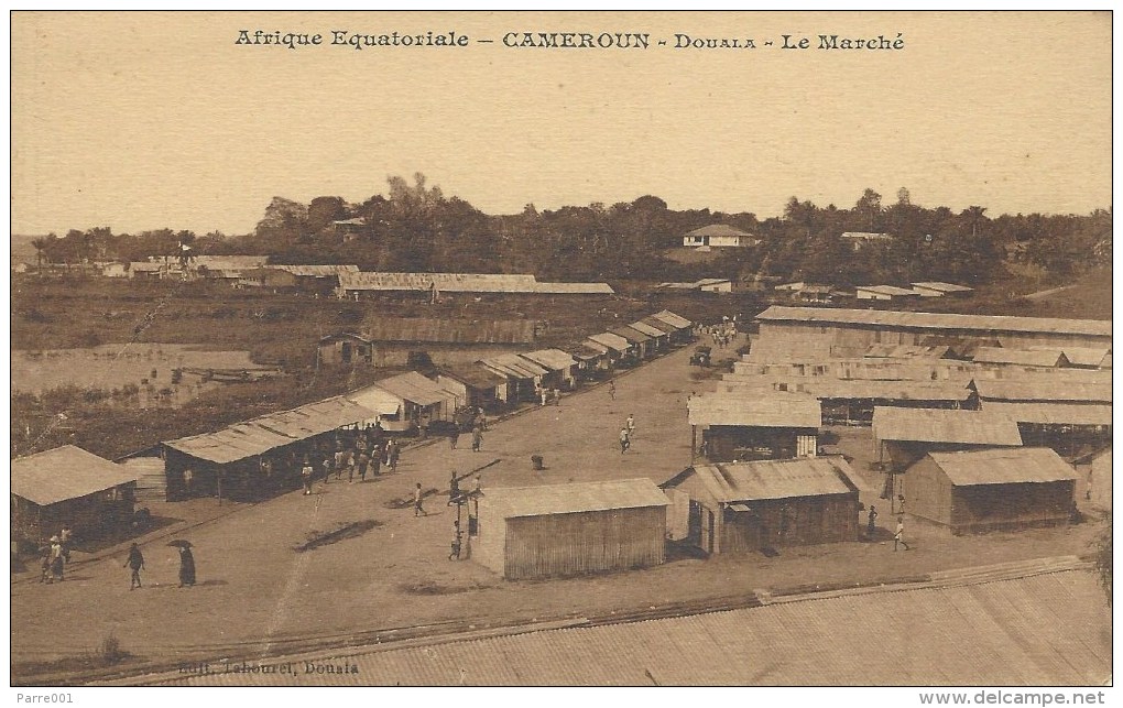 Cameroon Cameroun Douala Marché Market Edition Tabourel Printed In Paris - Kameroen