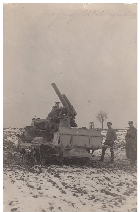 CANON ANTIAERIEN ALLEMAND SUR AFFUT CAMION EN ACTION CARTE PHOTO ALLEMANDE - Guerre 1914-18