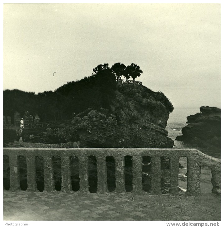 France Pyrenees Biarritz Sur Le Rocher De Basta Ancienne Stereo Photo Stereoscope Possemiers 1910 - Stereoscopic