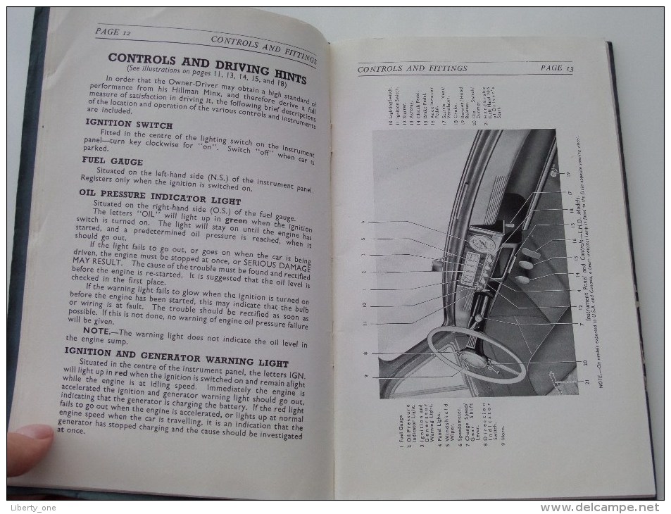 The HILLMAN MINX OWNER'S HANDBOOK Mark III - A Product of the Rootes Group - Anno 1949 ( zie foto´s voor details )