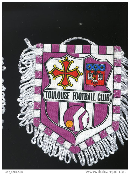 Autres Collections - Sport - Club De Football - Fanion - Toulouse Football Club - Habillement, Souvenirs & Autres