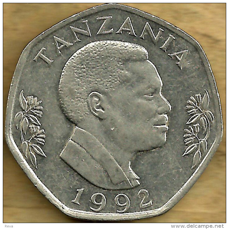 TANZANIA 20 SHILLINGI ELEPHANT ANIMAL FRONT MAN HEAD BACK 1992 KM23 VF READ DESCRIPTION CAREFULLY!!! - Tanzanía