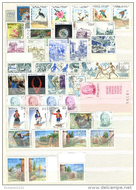 MONACO - Collection includes sets & min. Sheets from 1940-1995 **MNH** CV +820 euros.