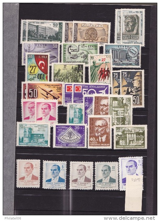 TURQUIE  NICE COLLECTION STAMPS MINT (99% MNH**)  BOUGHT 1500 FRANCS  IN 1997 (230 EUROS)