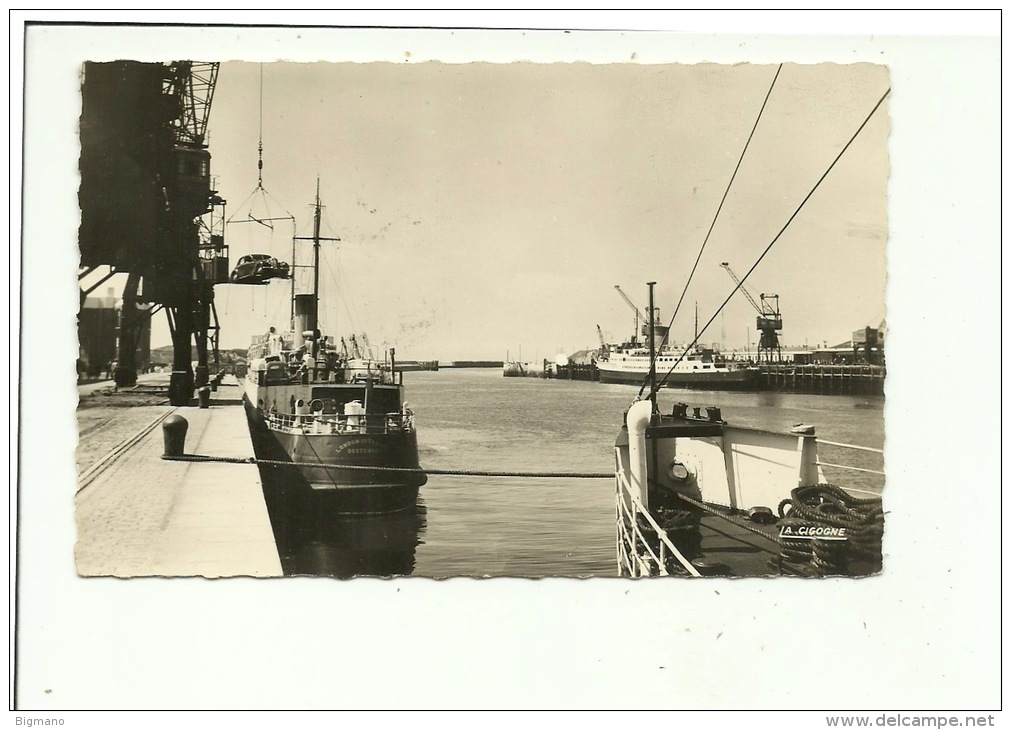 Calais Paquebots à Quai ( Chargement D'une Voiture Old Timer ) - Calais