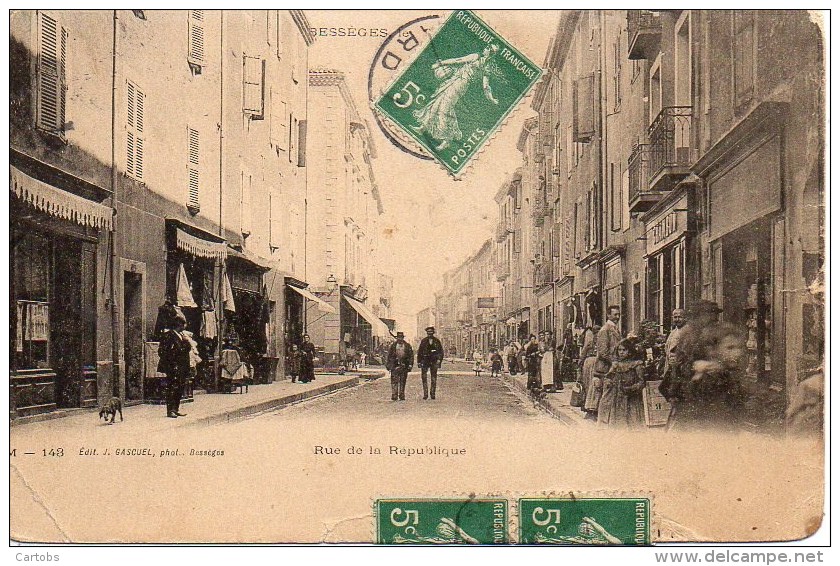 30 BESSEGES  Rue De La République - Bessèges