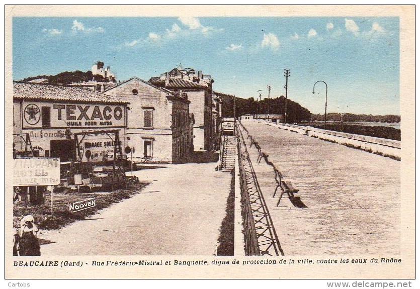 30 BEAUCAIRE  Rue Frédéric Mistral Et Banquette (digue De Protection De La Ville Contre Les Eaux Du Rhone - Beaucaire