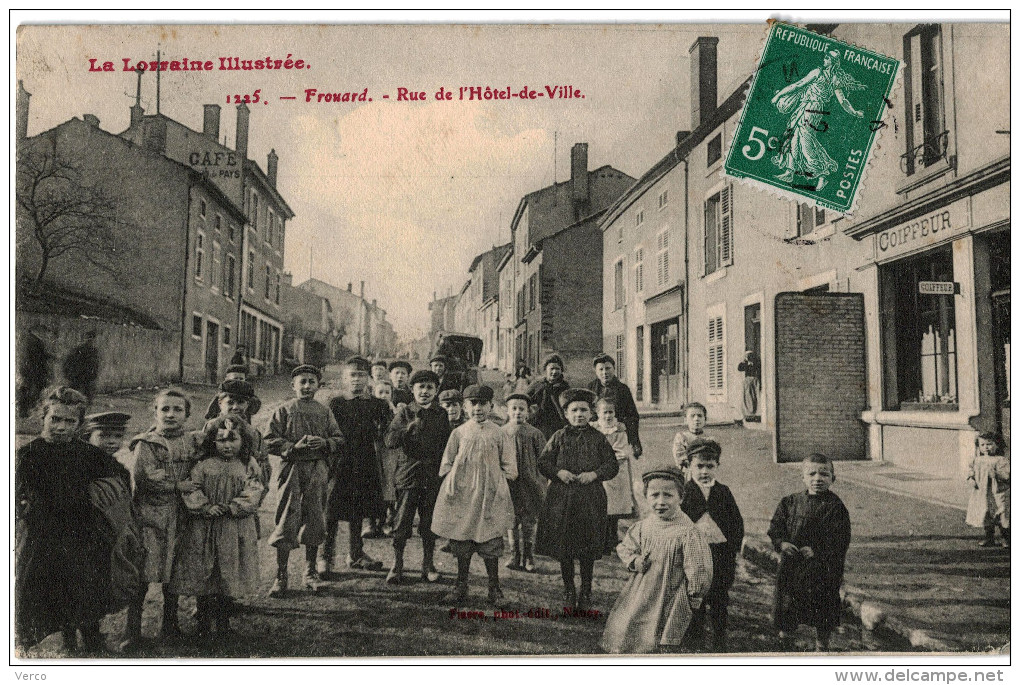 Carte Postale Ancienne De FROUARD - RUE DE L'HOTEL DE VILLE - Frouard