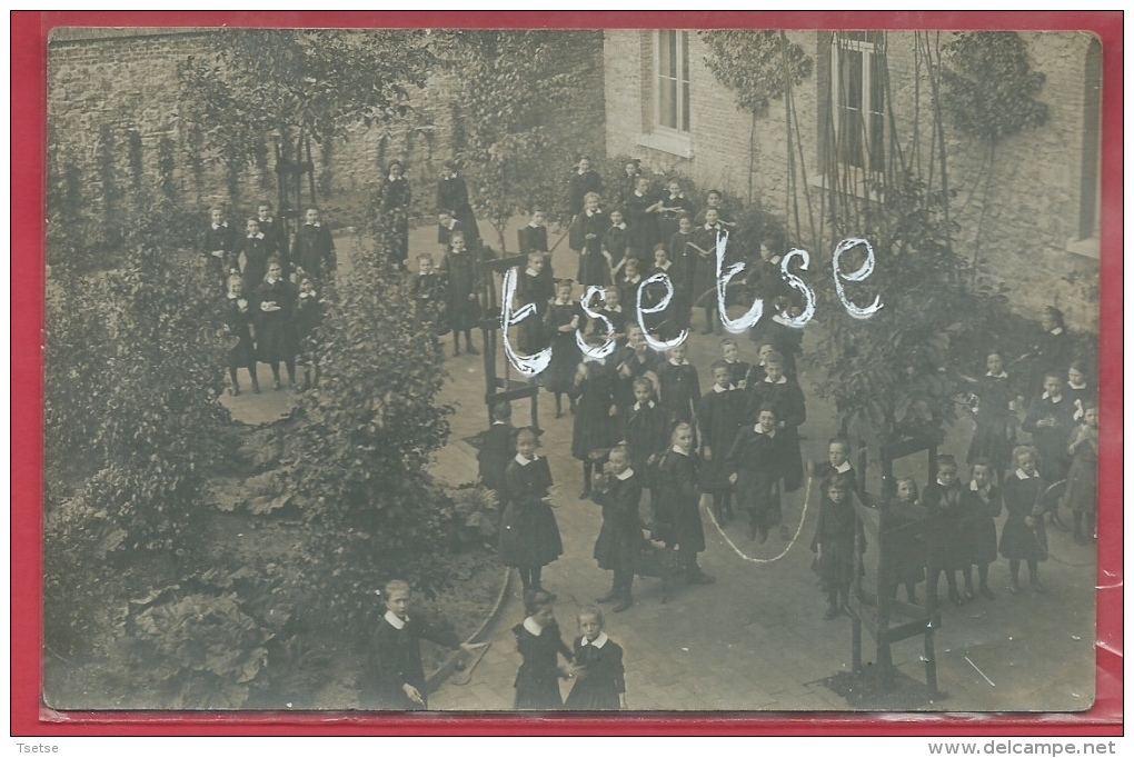 Fosse-la-Ville - Ecole Pour Jeunes Filles - Cour De Récréation - Carte Photo, écrite Par Une élève - 1912 ( Voir Verso ) - Fosses-la-Ville