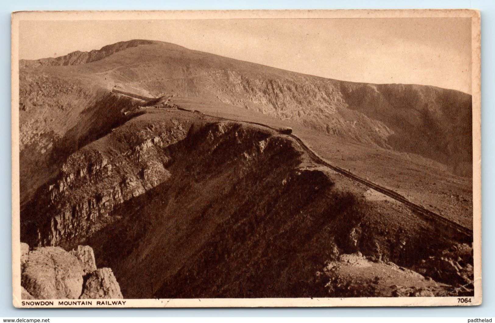 POSTCARD SNOWDON MOUNTAIN RAILWAY WALES TRAINS PHOTOCHROM UNPOSTED - Caernarvonshire